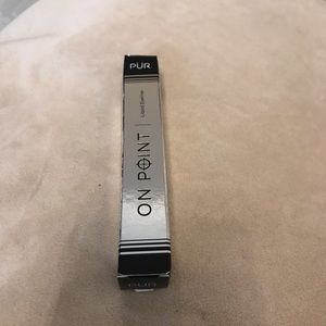 Pur liquid eyeliner
